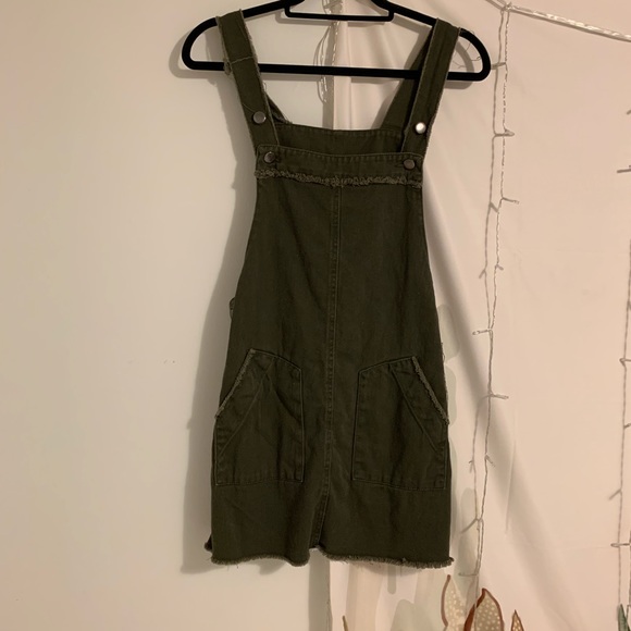 Forever 21 Dresses & Skirts - Overall Dress